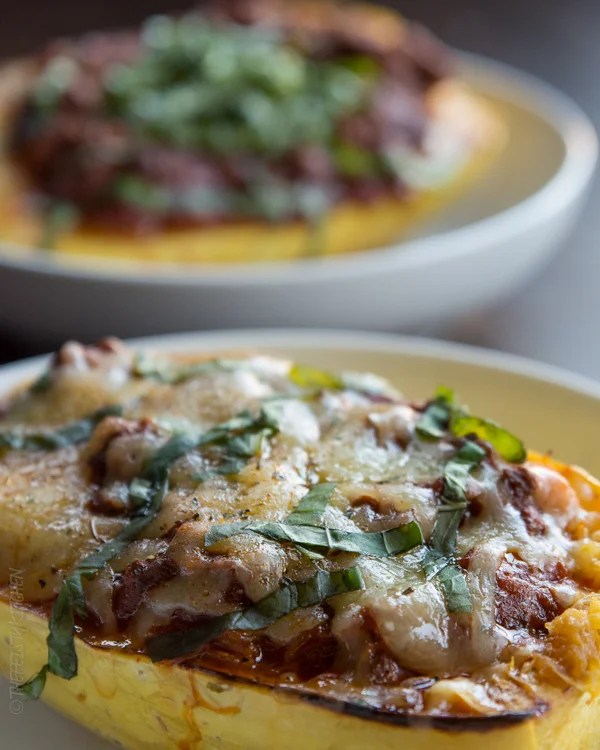 italian-sausage-spaghetti-squash-boats